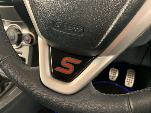 Fiesta Mk7 Mk7.5 Steering Wheel Lower Gel Badge - S Logo