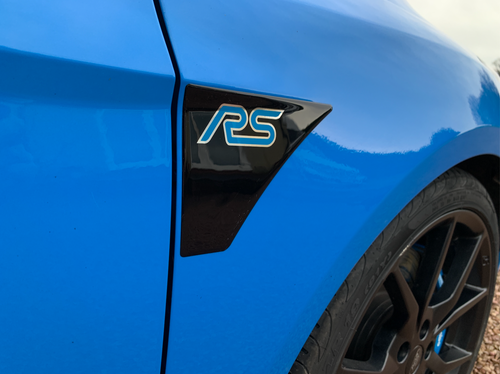 Focus Mk3.5 RS Wing GEL Badges - PAIR